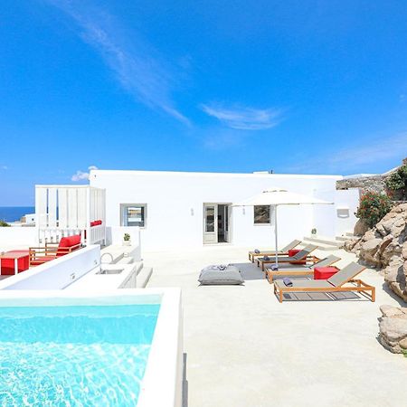 O Lofos Luxury Boutique Suites Agios Stefanos  Exterior photo